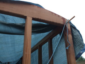 Van 40 end detail, showing chamfer detail - tapered upright on left
