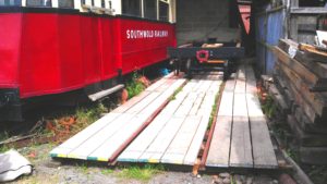New working floor - based on the L&B's Pilton works. Coach 7 on the left, Wagon 41 ahead