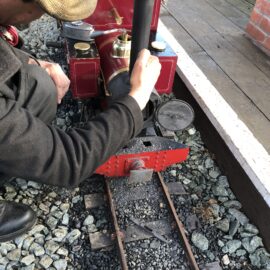 Removing ash from 7.25 inch gauge locomotive smokebox